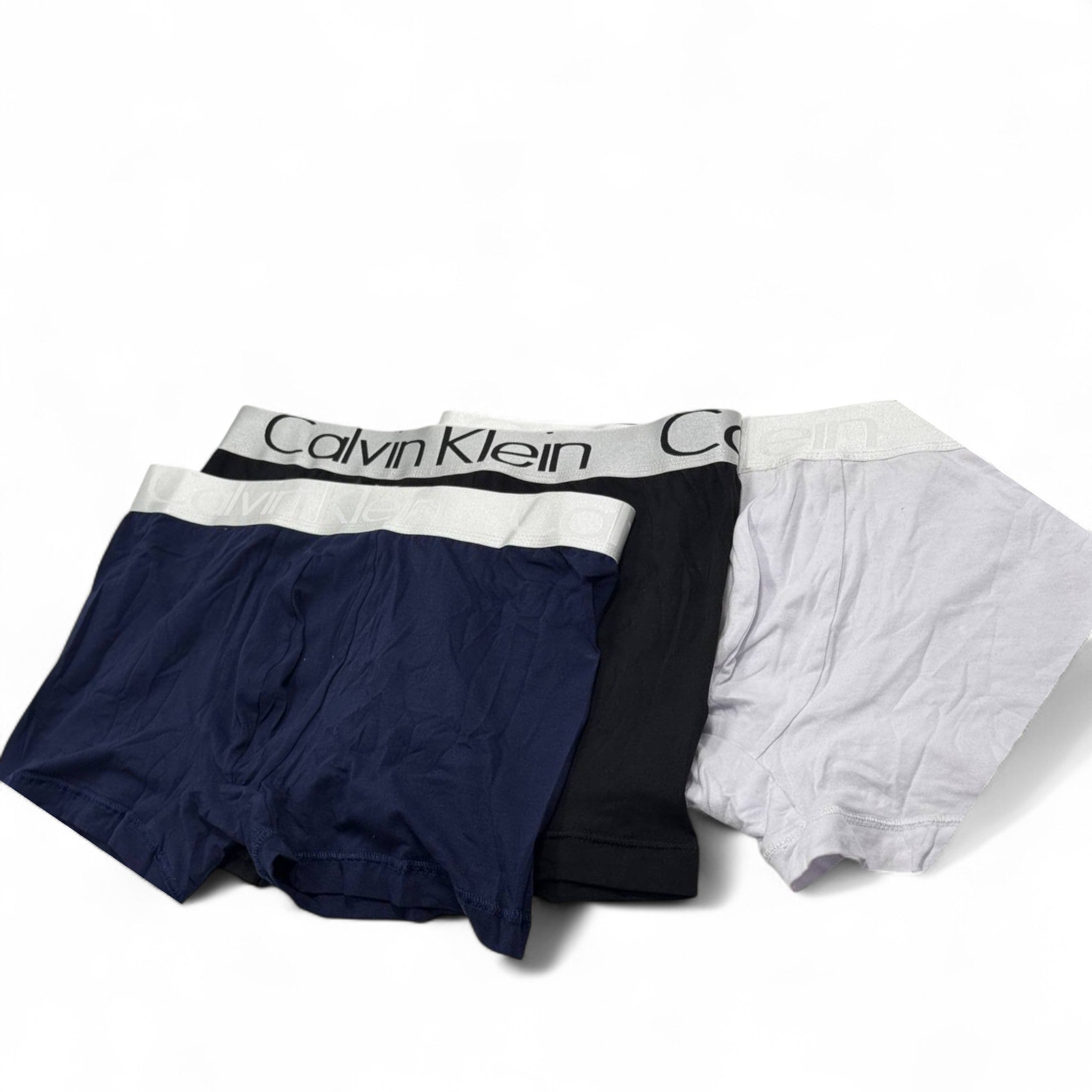 🩳 Calvin Klein Men’s Boxer Set – 3-Pack Silver Waistband Edition (Navy, Black, Grey) ✨
