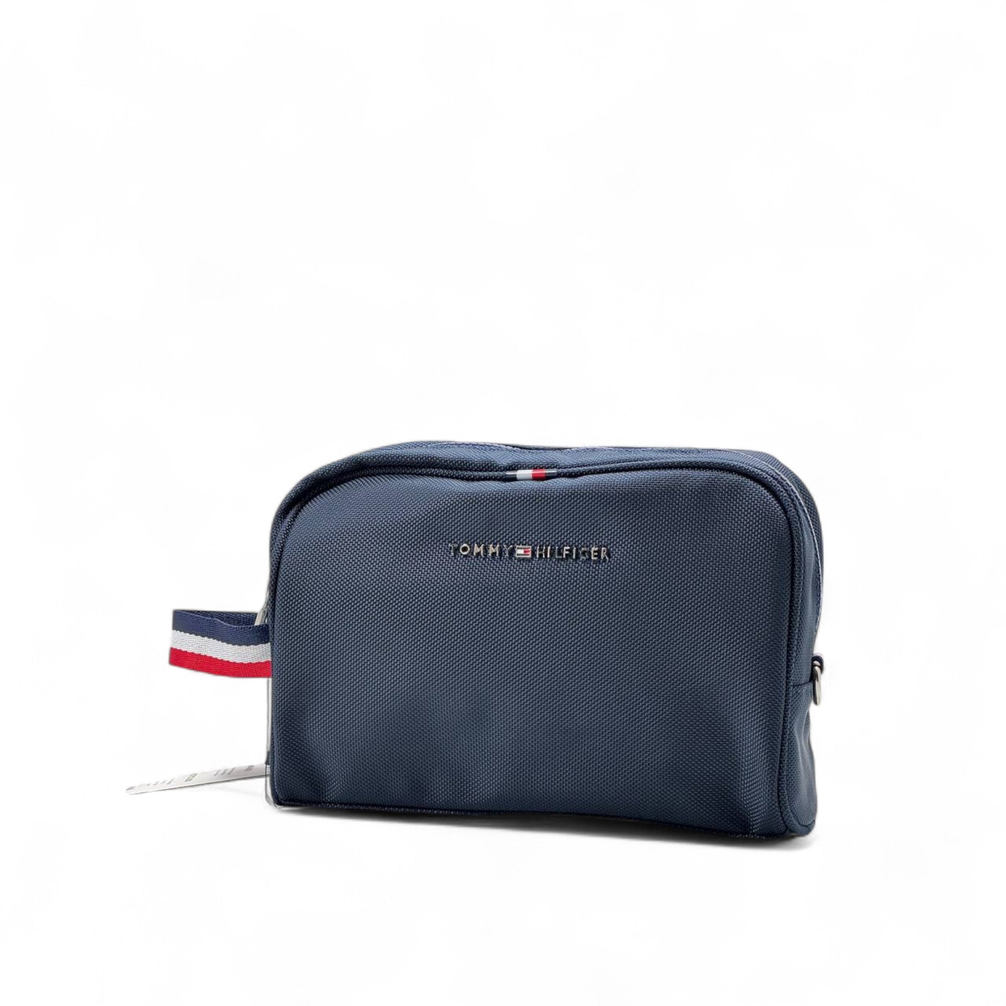 💼 Tommy Hilfiger Classic Navy Travel Pouch – Minimalist Edition 🇺🇸