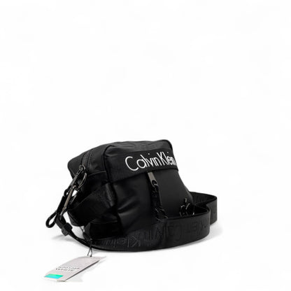 🖤 Calvin Klein Signature Crossbody Bag – Black & White Logo 🖤