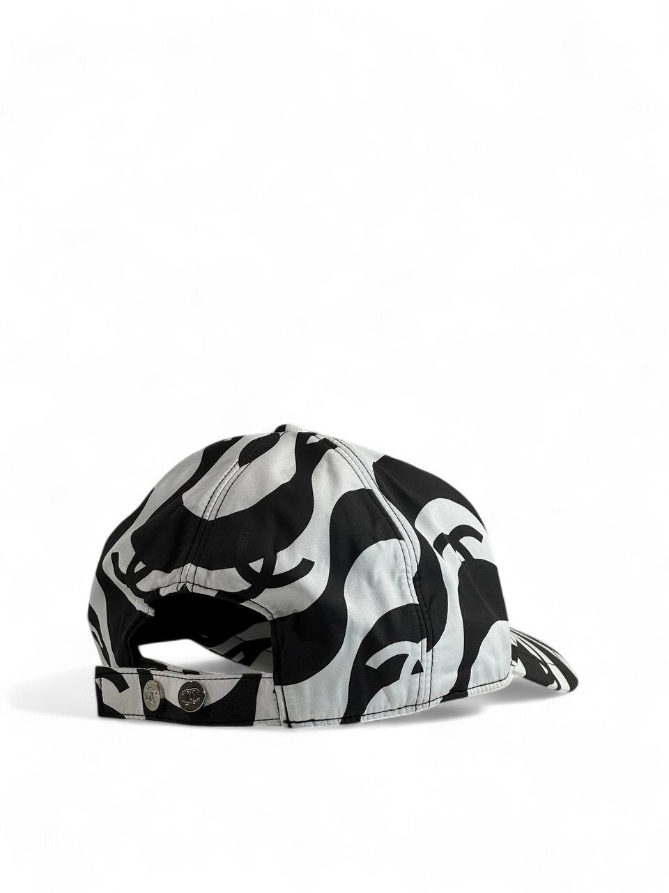 🧢 Balenciaga Abstract Black & White Pattern Cap 🖤🤍