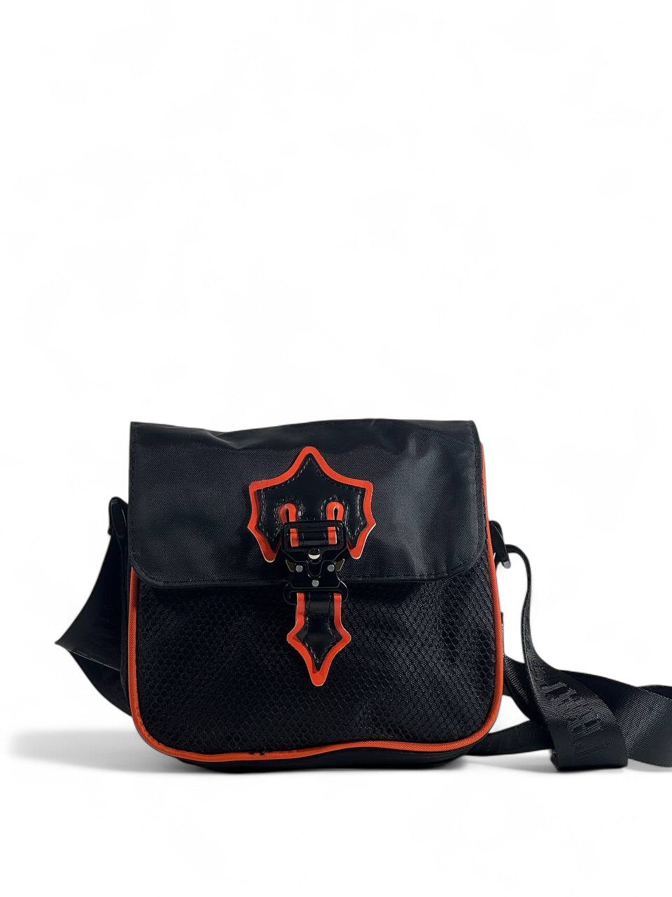 🖤🧡 Trapstar Black & Orange Crossbody Bag – Bold Urban Streetwear Shoulder Bag 🔥