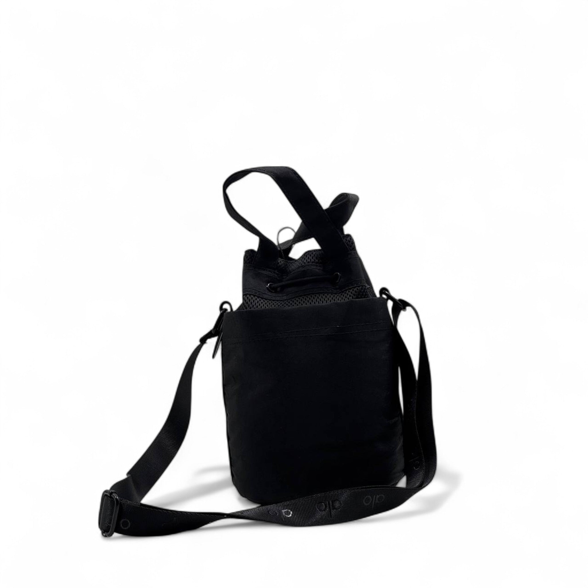 🖤 Alo Black Mini Bucket Bag – Urban Street Style | Adjustable Crossbody Strap