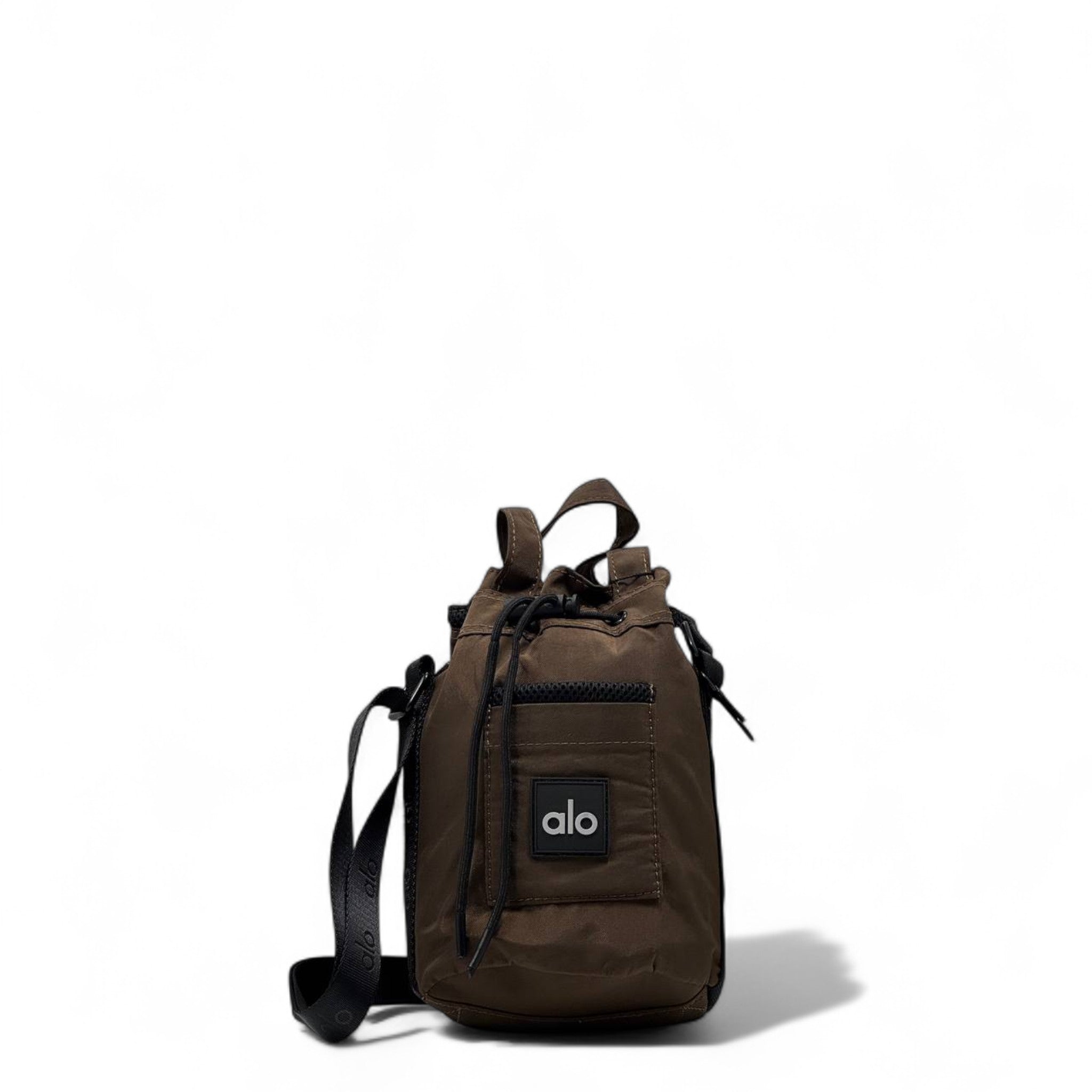 🤎 Alo Mini Bucket Bag – Cocoa Brown | Adjustable Strap & Urban Utility Style