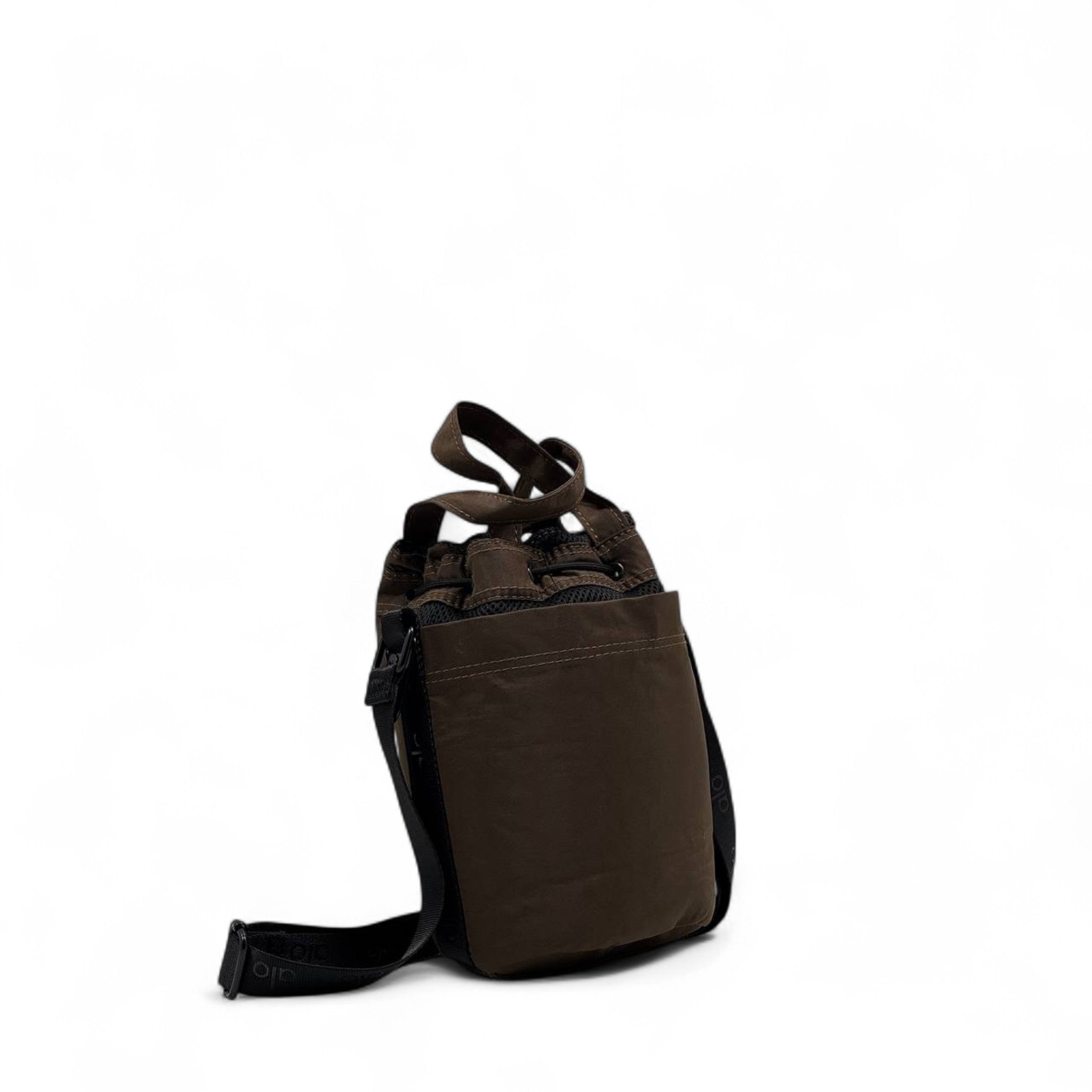 🤎 Alo Mini Bucket Bag – Cocoa Brown | Adjustable Strap & Urban Utility Style