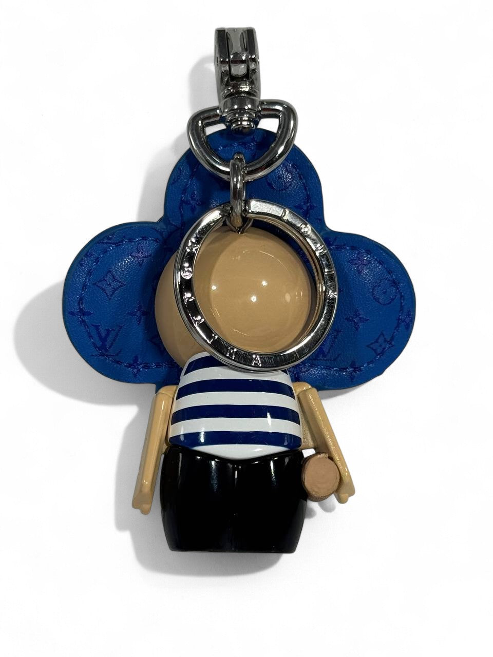 🌟 Louis Vuitton Vivienne Blue Flower Keychain – Collector’s Charm 🔑💙🌸