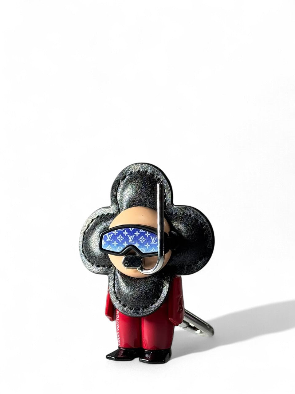 🌊 Louis Vuitton Vivienne Scuba Keychain – Limited Edition Diver Charm 🔑✨