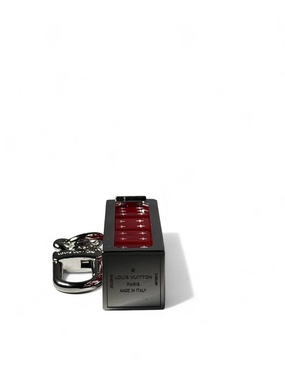 🔥 Louis Vuitton x Supreme Red Dice Keychain – Limited Edition Collab Charm 🎲🔑