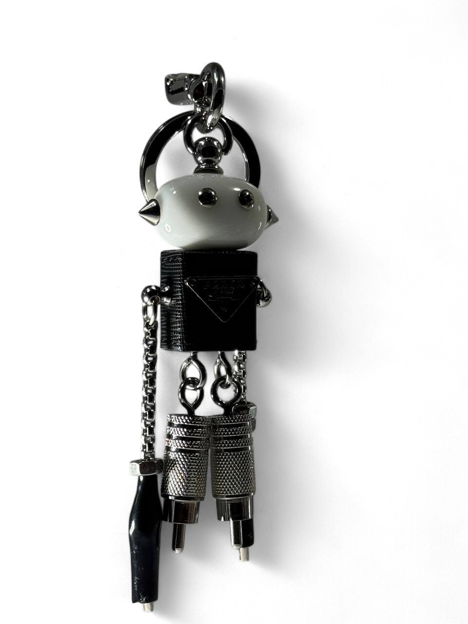 🤖 Prada Robot Keychain – Luxury Tech-Inspired Bag Charm 🔑✨