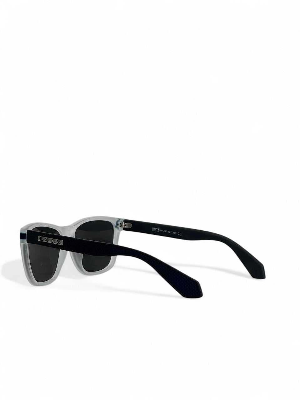🕶️ Hugo Boss Grey & Black Sunglasses – Classic UV Protection Shades 🔑✨