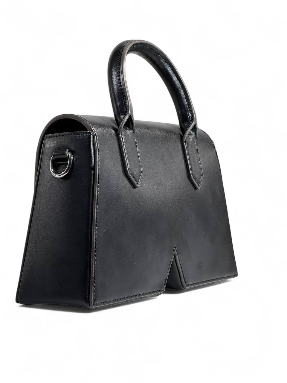 🖤 Karl Lagerfeld Iconic Black Geometric Handbag – Luxury Statement Bag ✨👜