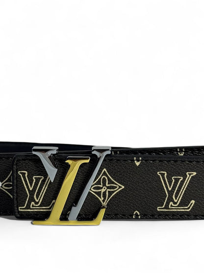 🖤 LV Style Monogram Belt – 115 cm | Gold “LV” Logo Buckle 💛✨ | Luxury Statement Accessory 👌