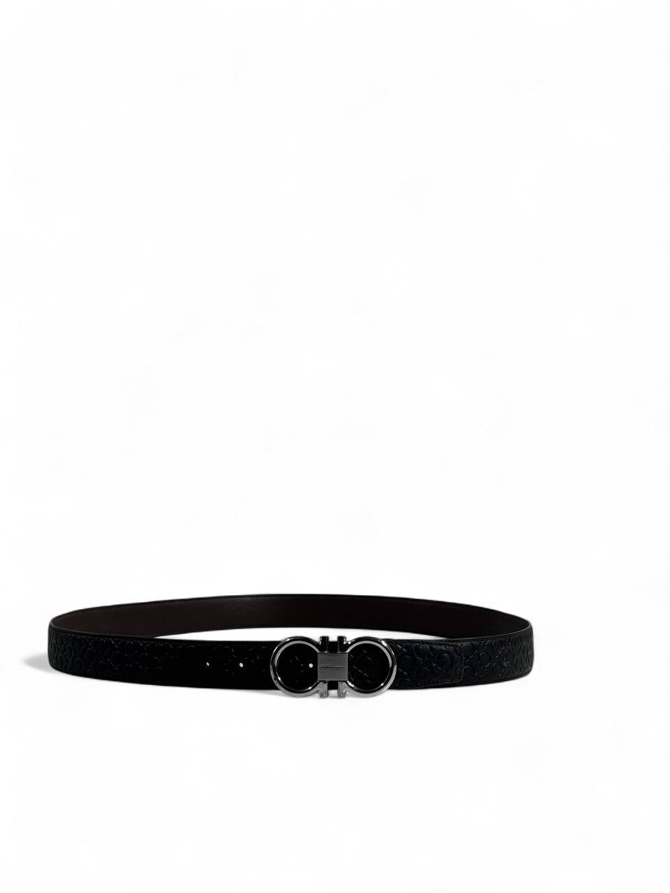 Ferragamo-Style Embossed Black Leather Belt – 125 cm 🖤✨