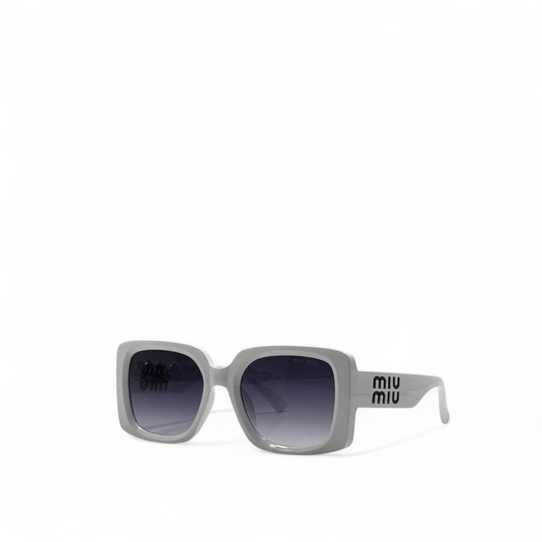 Miu Miu Oversized Square Sunglasses – white Glam 💫🩶