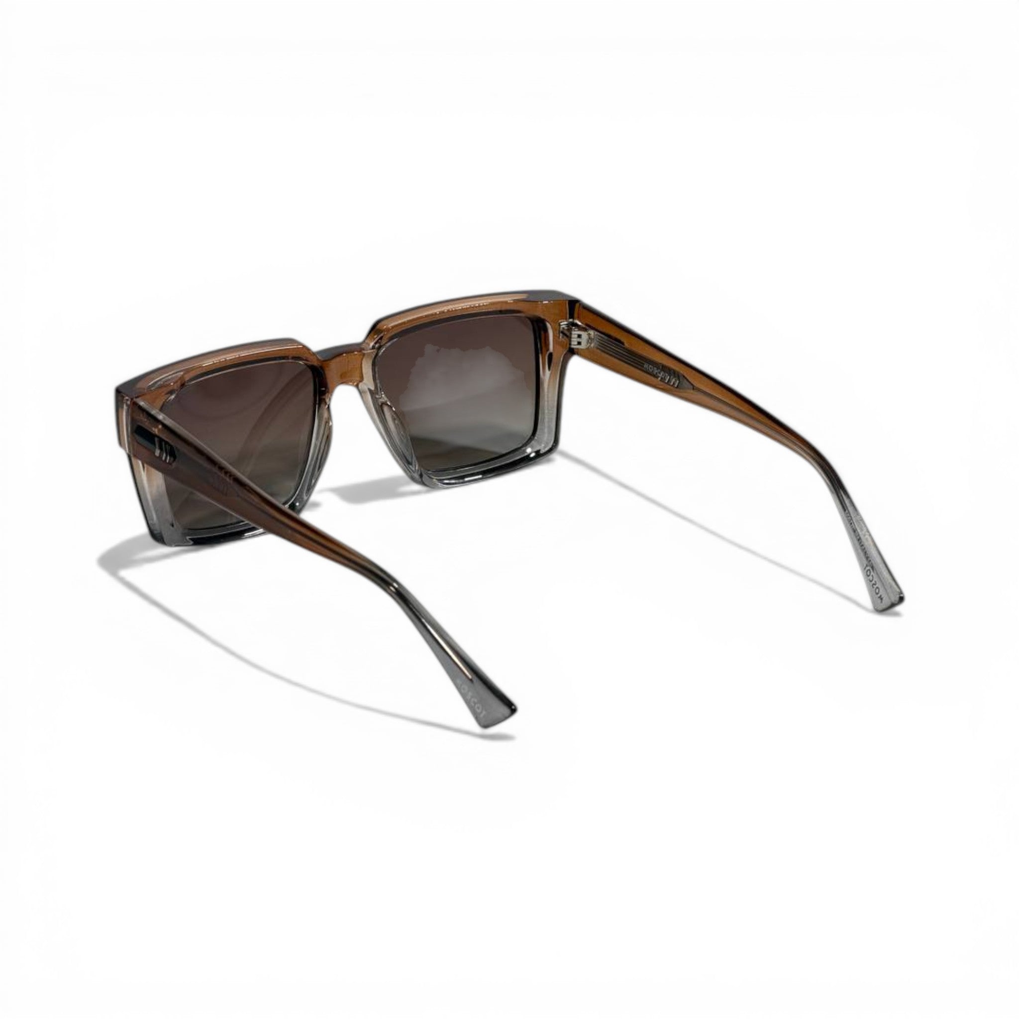 MOSCOT Luxury Gradient Square Sunglasses – Transparent Brown Iconic Edition 🕶️✨