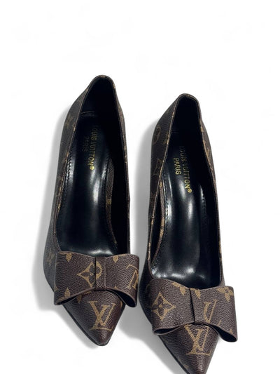 Louis Vuitton Monogram Bow Heels – Luxury Pointed-Toe Pumps for Women