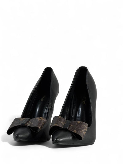Louis Vuitton Black Monogram Bow Pumps – Elegant Luxury Pointed-Toe Heels