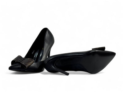 Louis Vuitton Black Monogram Bow Pumps – Elegant Luxury Pointed-Toe Heels