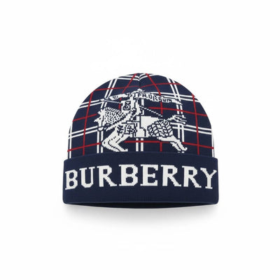 🔵 BURBERRY Knight Check Knit Beanie – British Heritage Winter Luxury ❄️