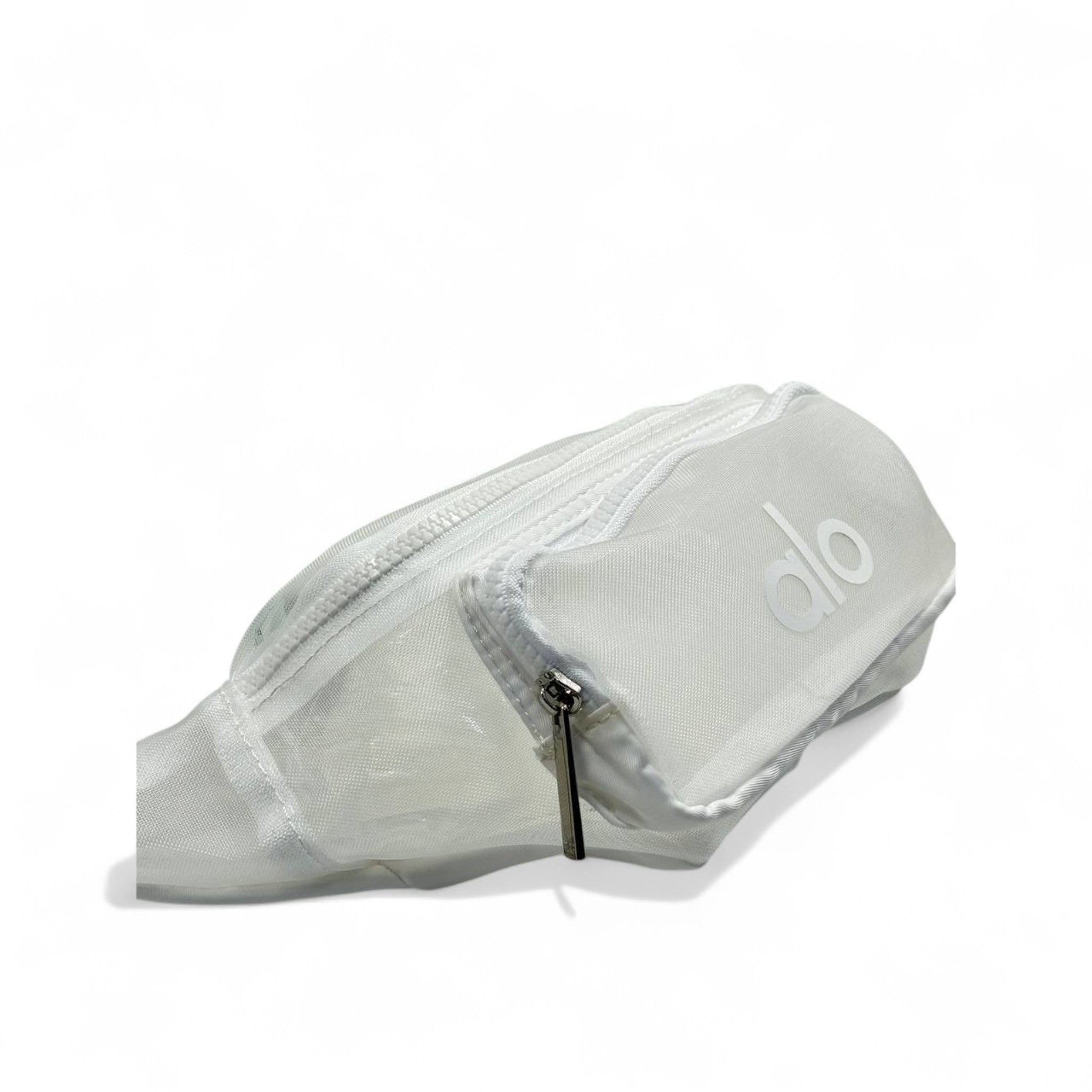 Alo Utility Belt Bag – Glacier White ❄️🎒