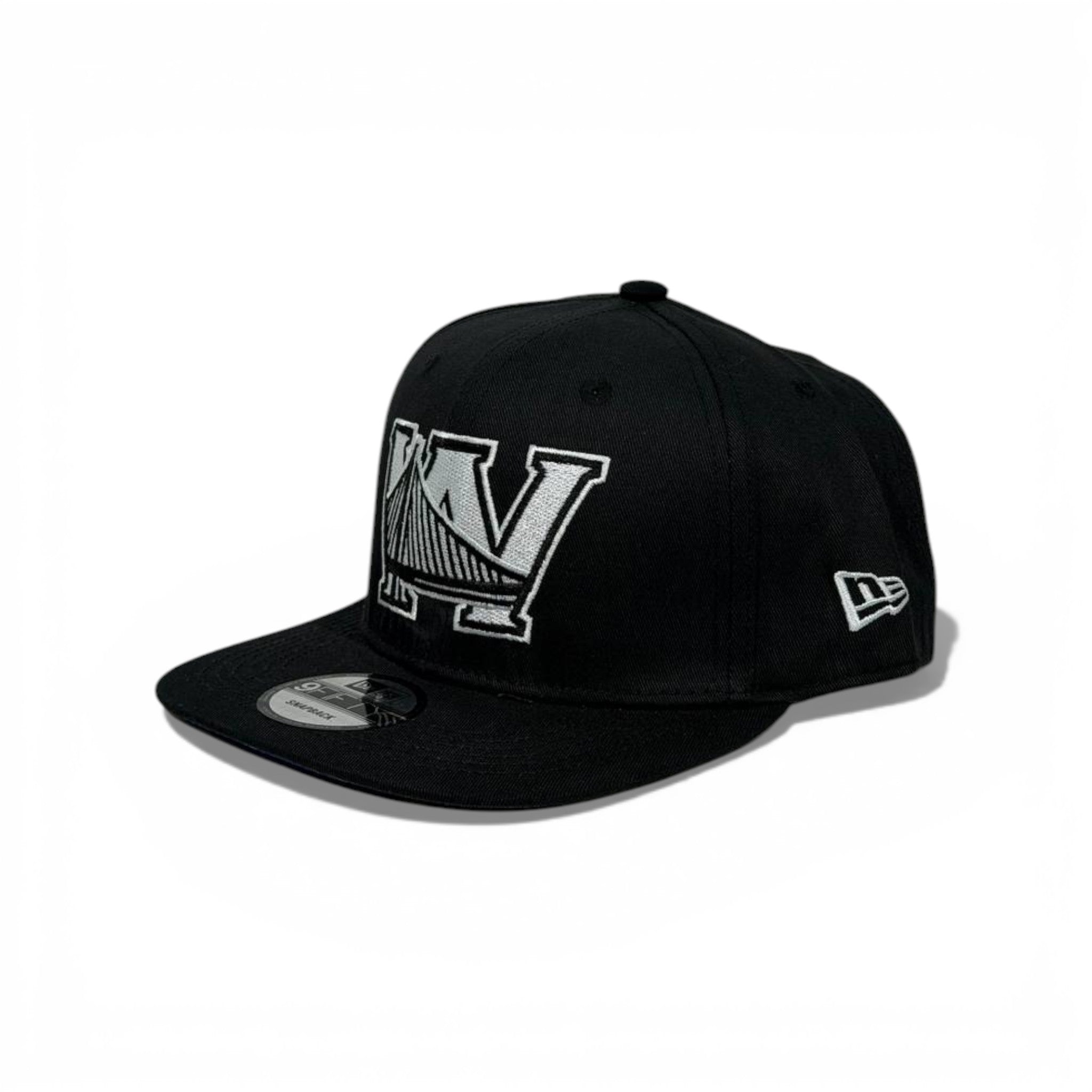 🧢 New Era Black Flat Brim Cap – Classic Urban Streetwear 🖤🔥