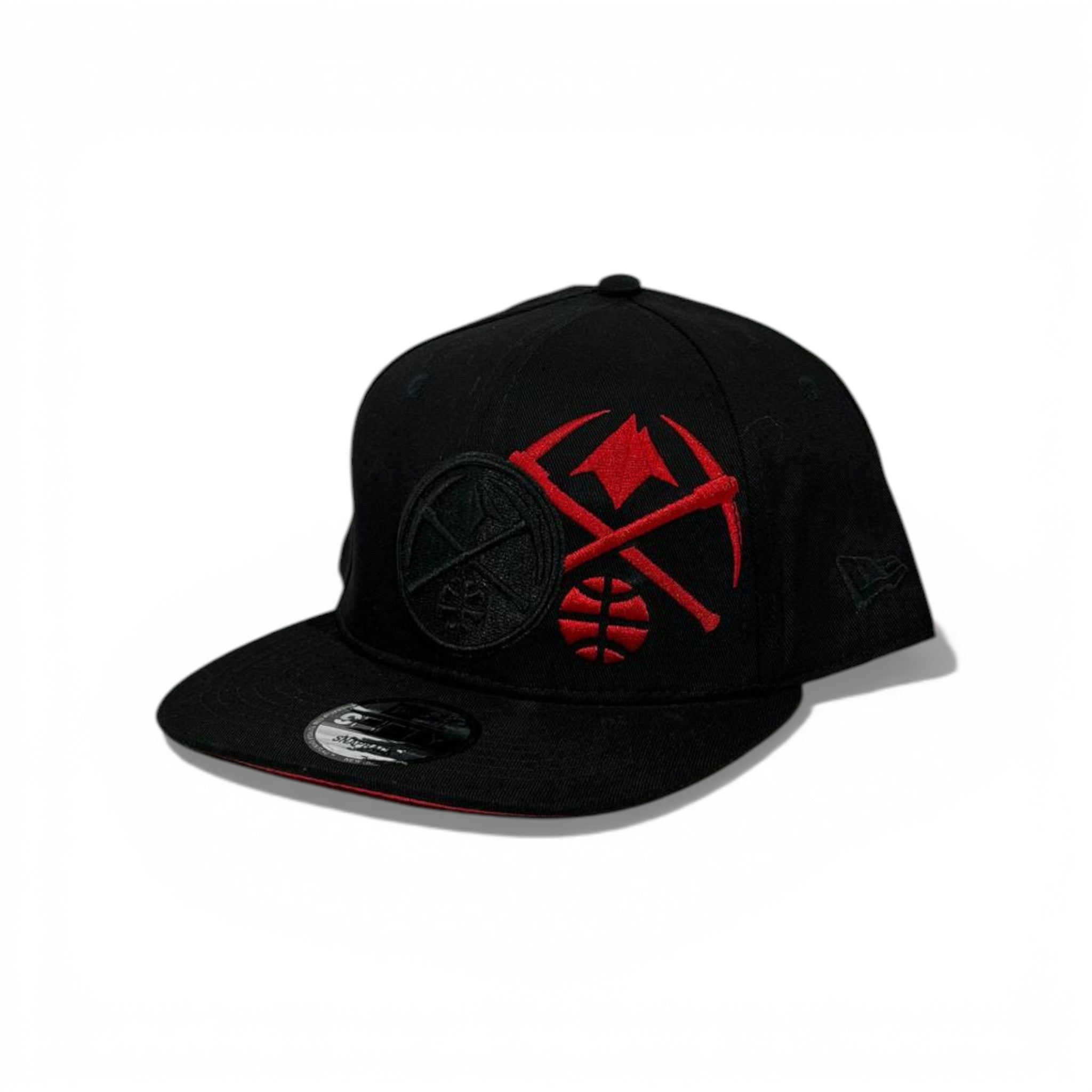 🧢 Denver Nuggets Black Flat Brim Cap – Red Embroidered City Style 🖤🔴🏀