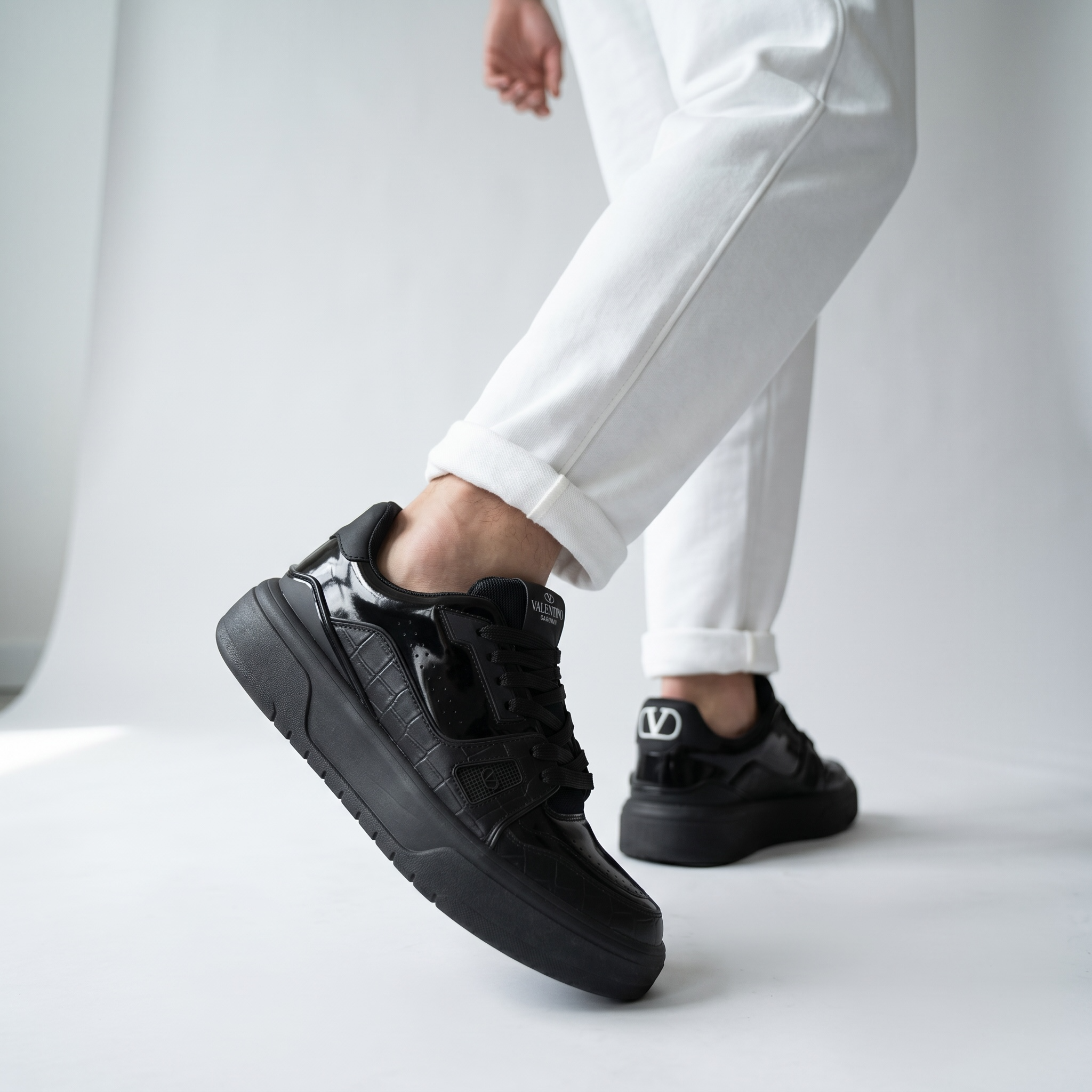 🖤 Valentino Garavani All-Black Platform Sneakers 👟🔥