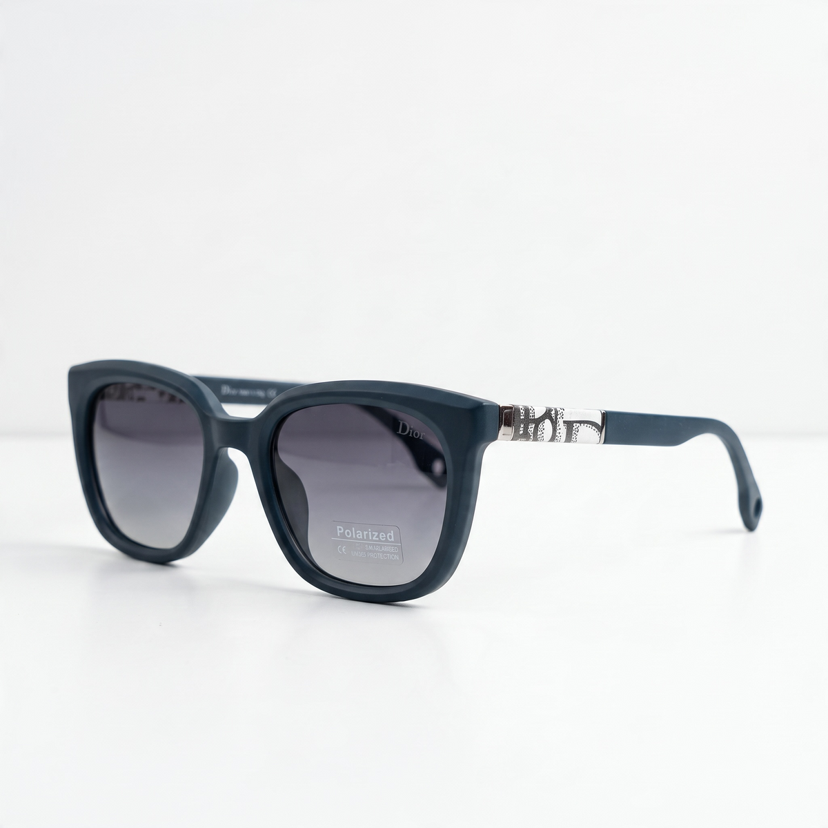Dior navy square sunglasses with polarized lenses and metal branded temple