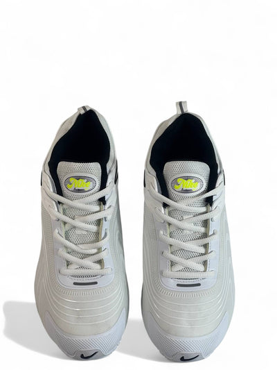 Nike Zoomwave Silver Edition – Futuristic Comfort Meets Sleek Design
