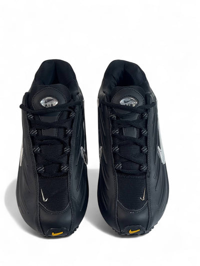 Nike Shox Black Chrome Edition – Bold Power, Timeless Style