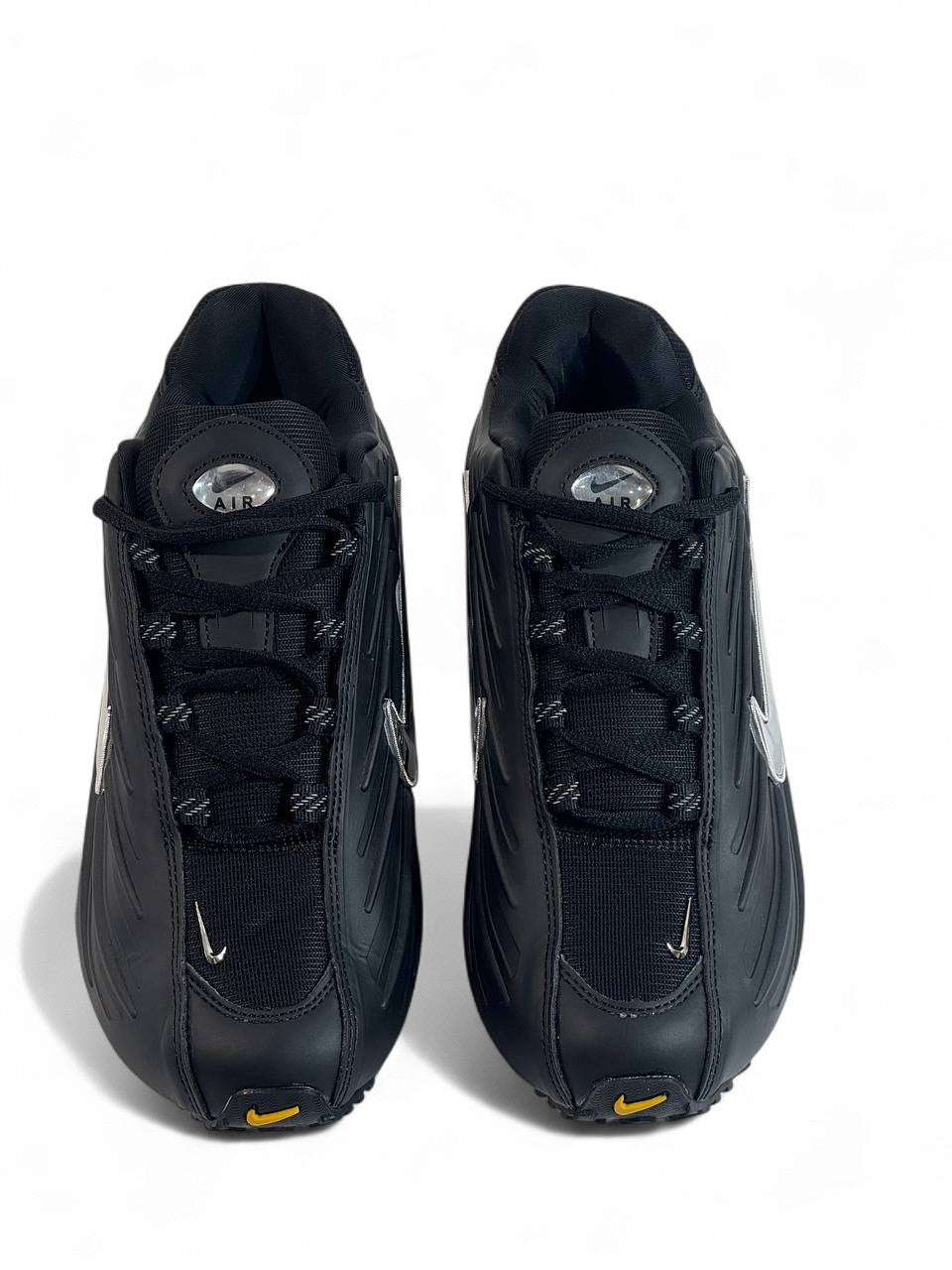 🖤 Nike Shox Black Chrome Edition 👟 | Bold Power. Timeless Style.