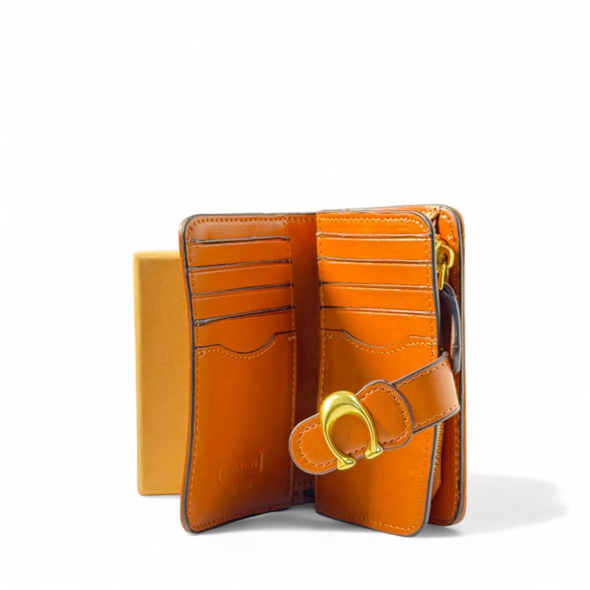 🧡 Coach Tab Wallet – Tan Leather with Gold "C" Buckle Closure ✨