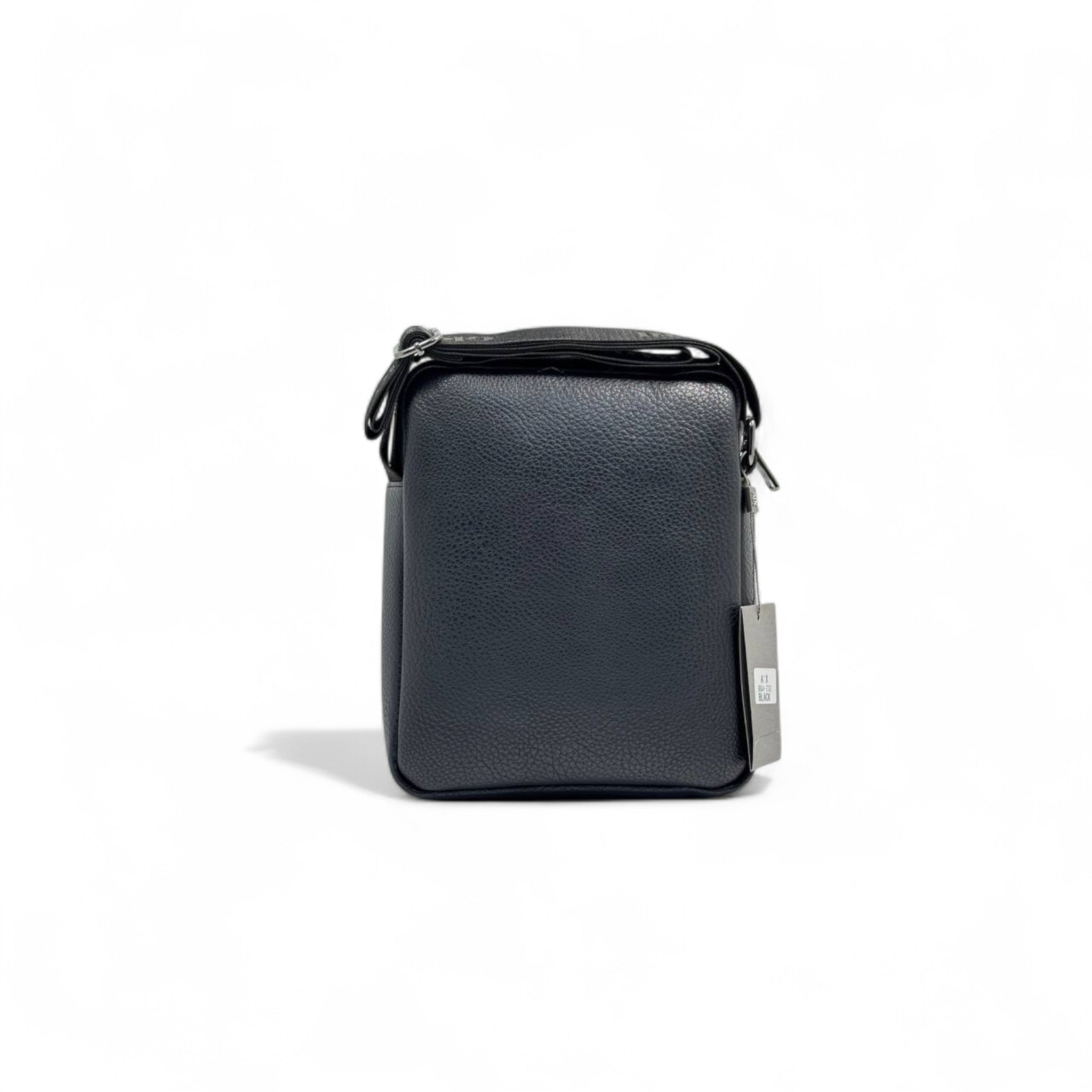 Armani Exchange Crossbody Bag – Black Pebbled Leather 💼✨