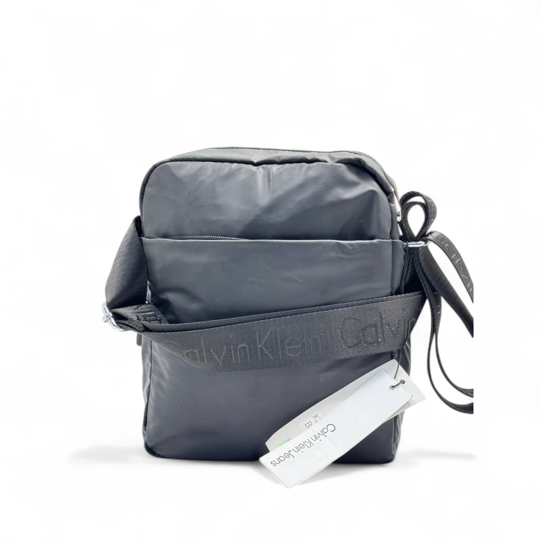 Calvin Klein Black Crossbody Bag – Sleek Nylon Urban Style 🎒✨