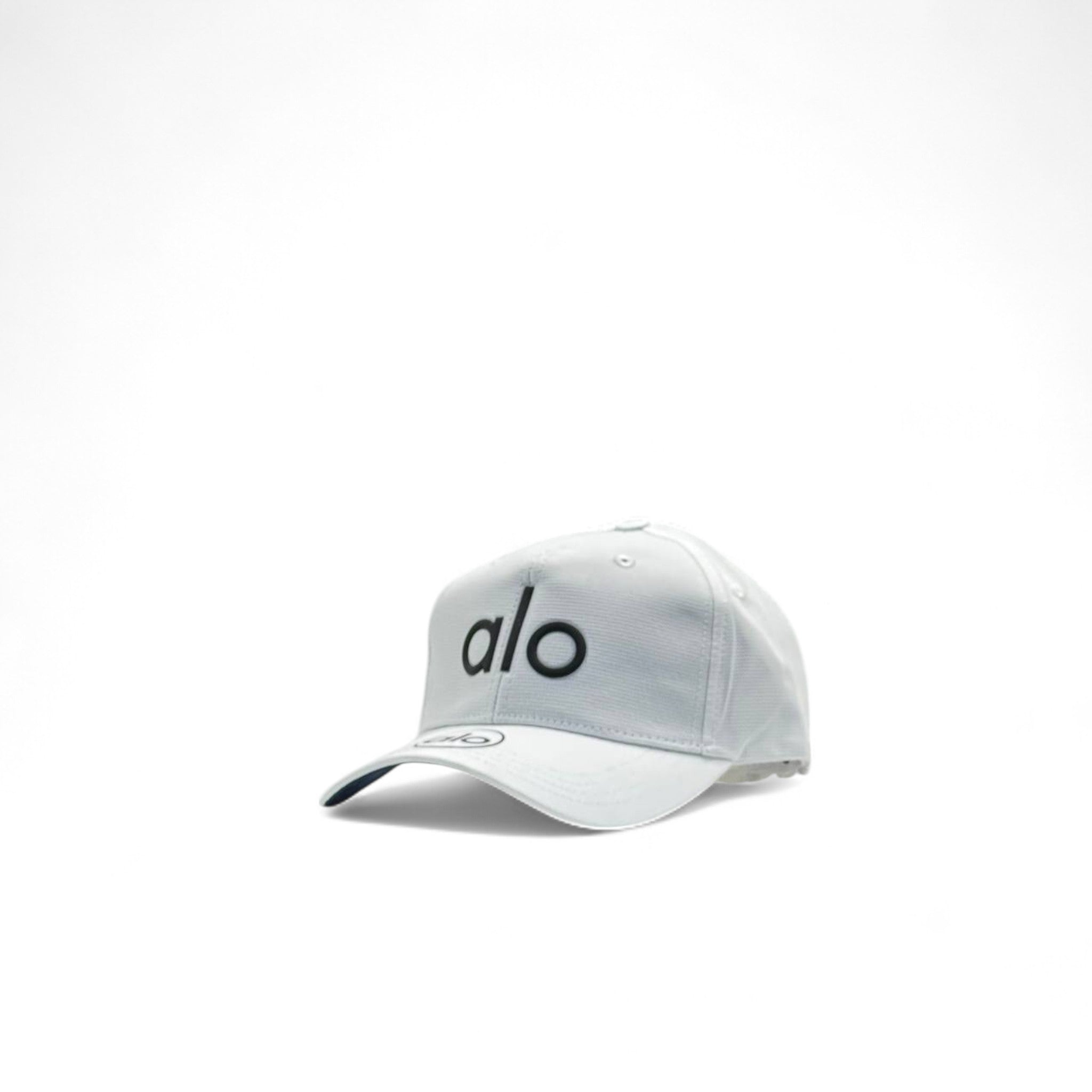 ALO Signature Cap – White Minimal Edition 🤍