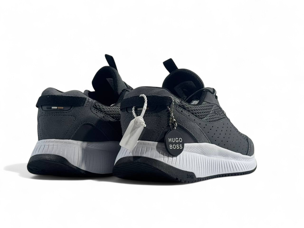 ⚙️ Hugo Boss Motion Sneakers – Grey Edition 👟
