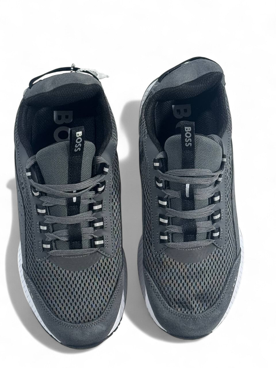 ⚙️ Hugo Boss Motion Sneakers – Grey Edition 👟