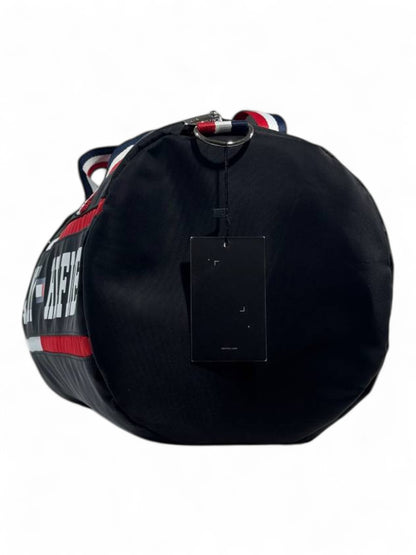 🇺🇸 Tommy Hilfiger Duffel Bag – Classic Sport Edition 🇺🇸