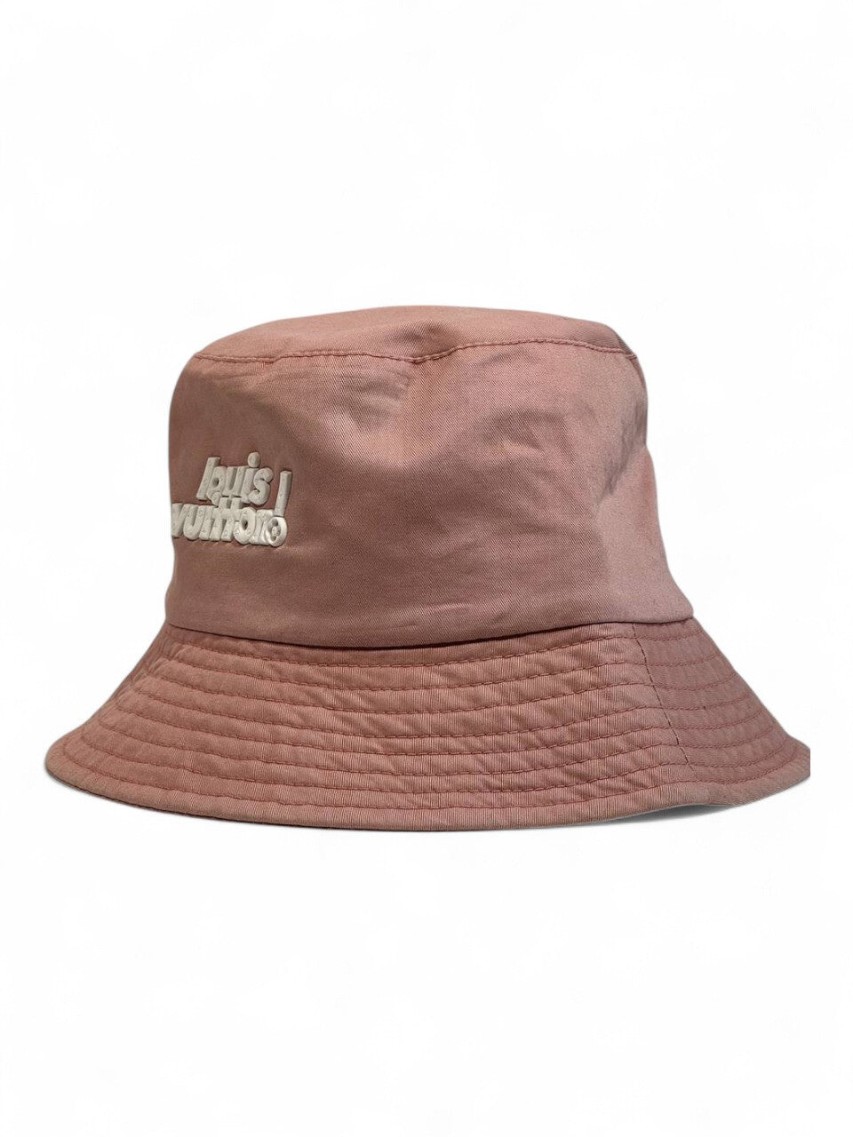 🌸 Louis Vuitton Rose Bucket Hat – Limited Edition 💖