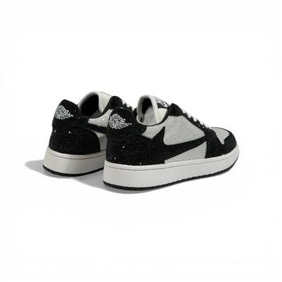 ✨ Nike Crystal Edition Low-Top Sneakers – Luxury Street Style with Iconic Design 👟✨