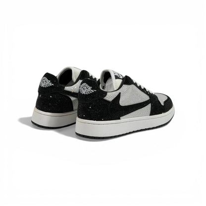 ✨ Nike Crystal Edition Low-Top Sneakers – Luxury Street Style with Iconic Design 👟✨