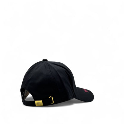 🧢 Burberry Black Logo Cap – Iconic Simplicity, London Cool 🖤🇬🇧