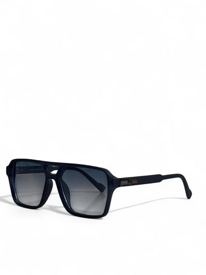 🖤 Gucci Square Gradient Sunglasses – Midnight Edition