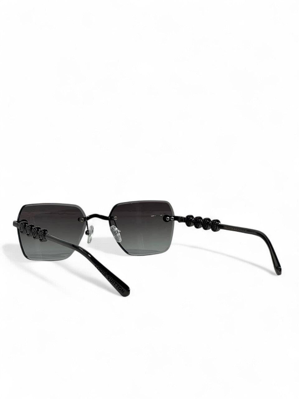 🖤 Louis Vuitton Black Monogram Chain Sunglasses