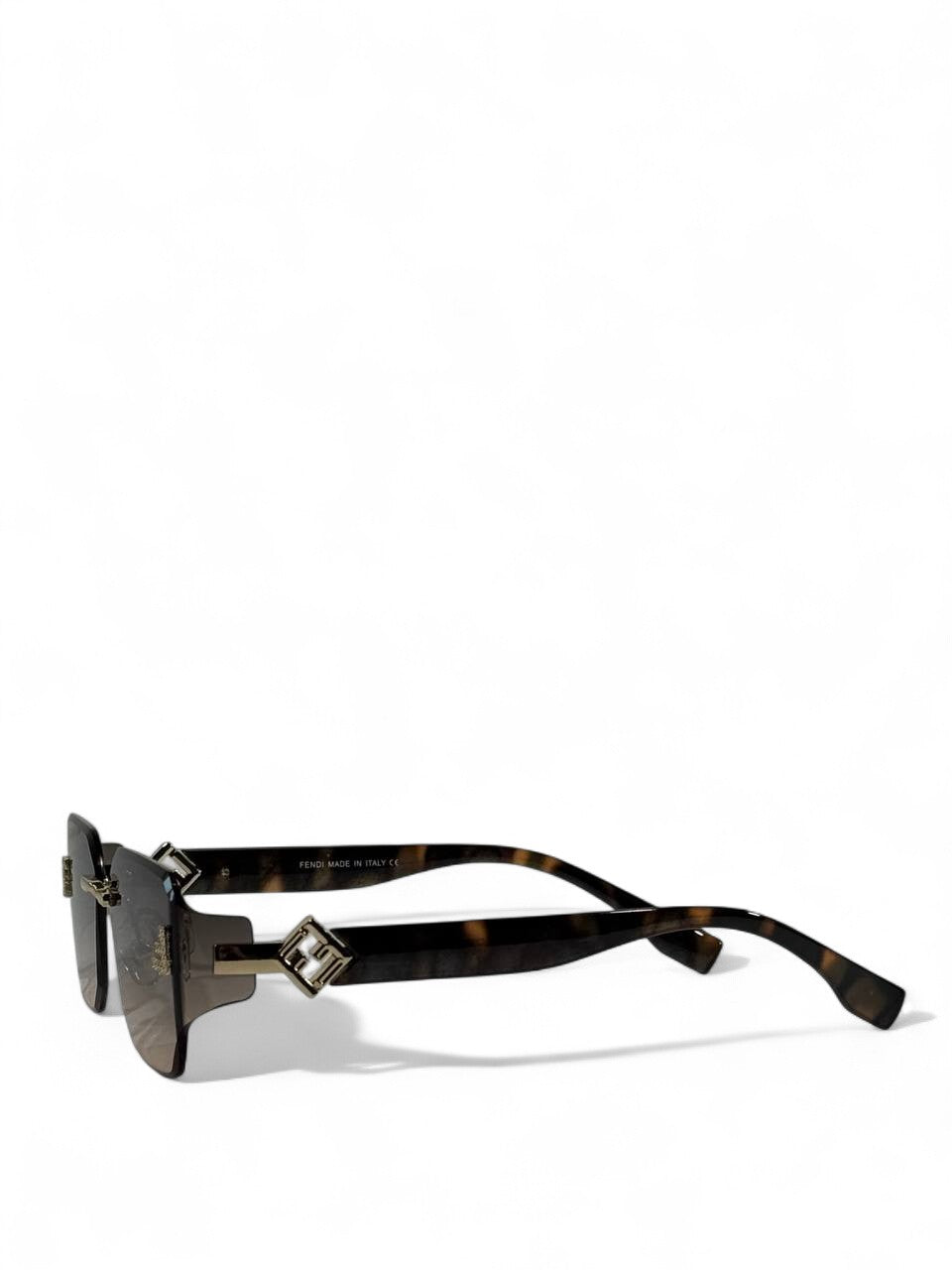 🕶️ Fendi Rimless Gradient Sunglasses – Gold & Brown Edition