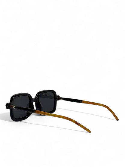 🕶️ Moscot Square Sunglasses – Black & Honey Havana Edition