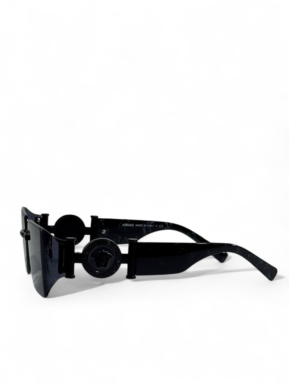 🖤 Versace Shield Sunglasses – Black Medusa Edition