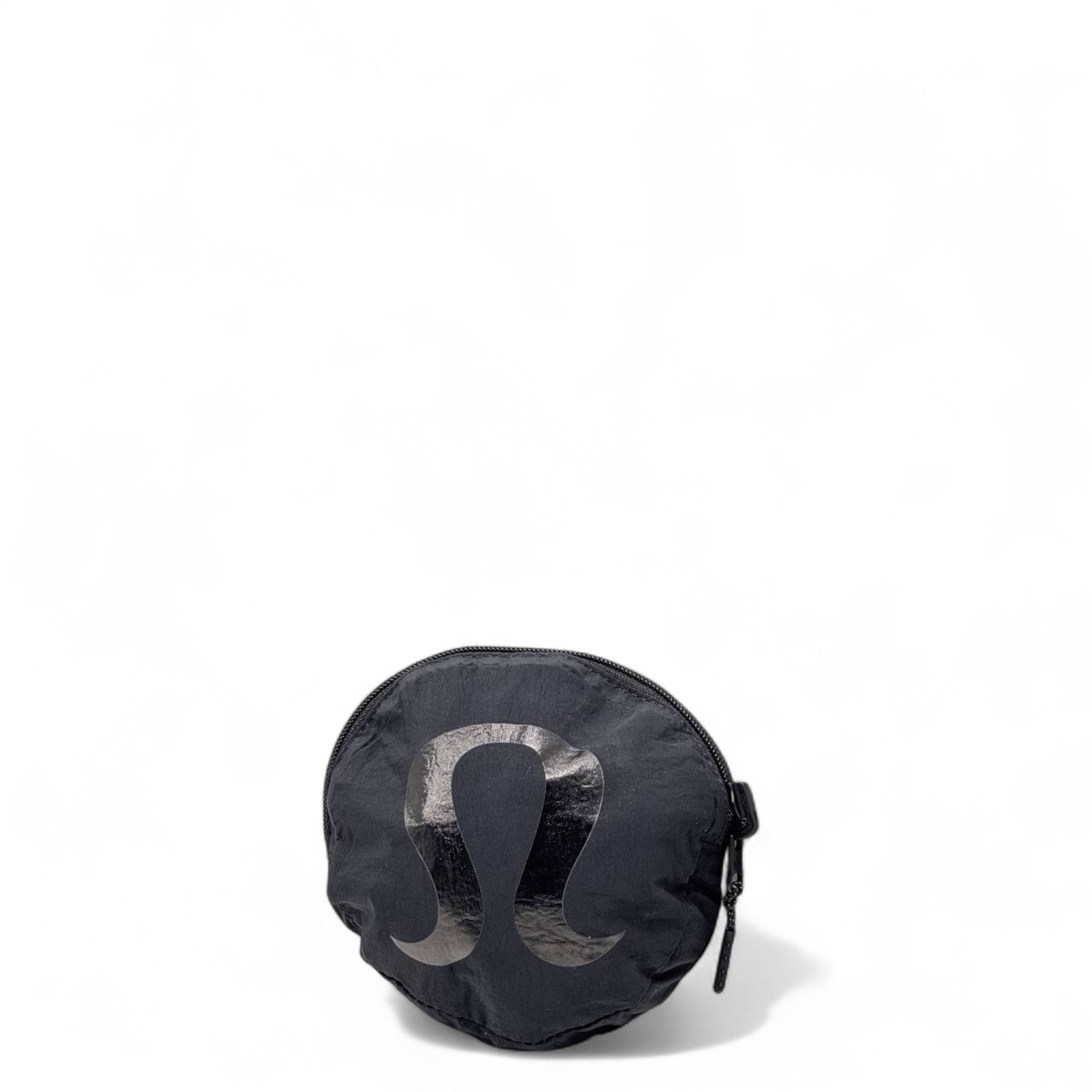 Lululemon Foldable Tote Bag – Expands from Mini Pouch to Oversized Tote 🌀👜