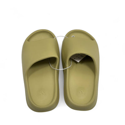 Adidas Yeezy Slides – Resin Green Comfort Edition