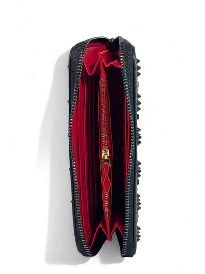 🖤 Christian Louboutin Black Studded Wallet – Glamorous Edge, Timeless Sophistication 💎