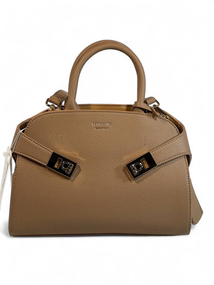 Salvatore Ferragamo MEDIUM Beige Leather Handbag 🤍 | Iconic Italian Elegance & Timeless Luxury